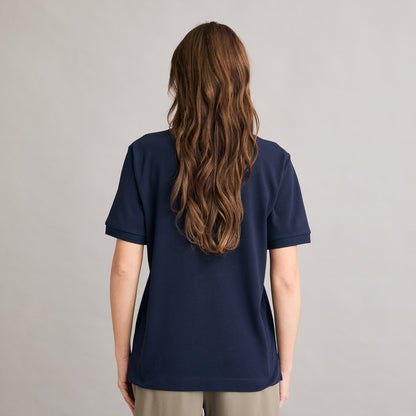 Silbersee Classic Polo - Navy Blue am Damen Model hinten getragen