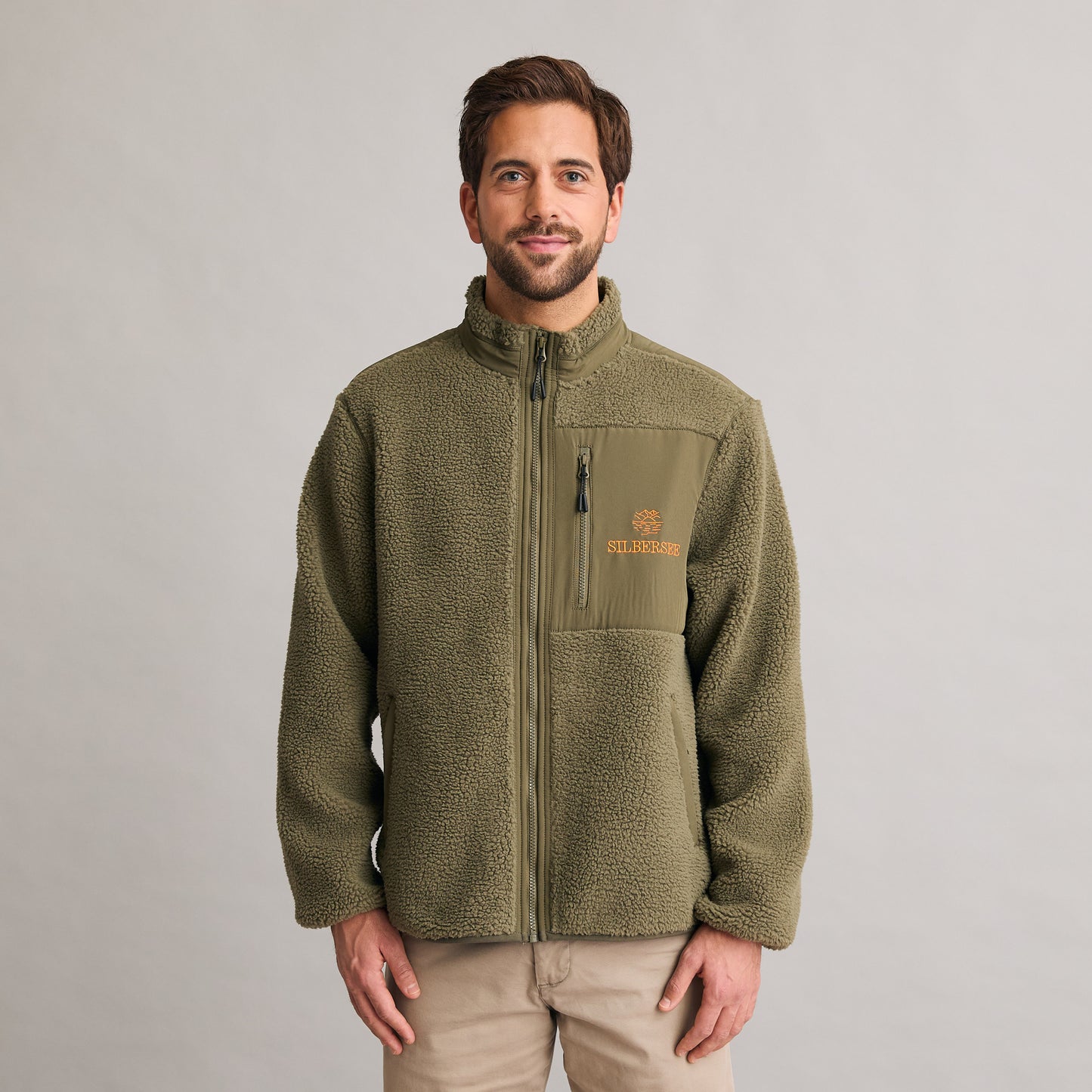 Silbersee Core Fleece - Green am Herren Model vorne getragen